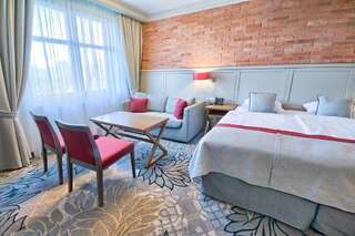 Отель Hotel Aubrecht Country Spa Resort Пжехлево Двухместный номер «Комфорт» с 1 кроватью или 2 отдельными кроватями-9